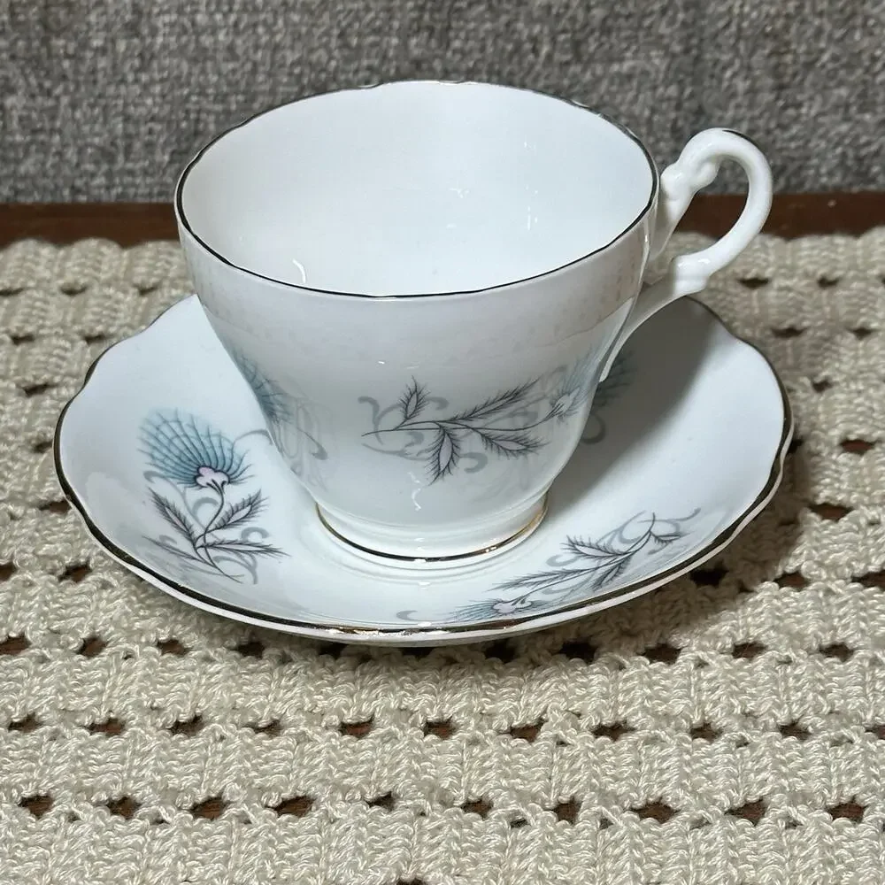 Royal Ascot England Bone China Teacup & Saucer Blue Floral Flowers Gold Trim Vtg